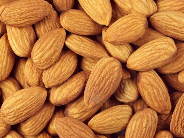 Organic Almond Nuts